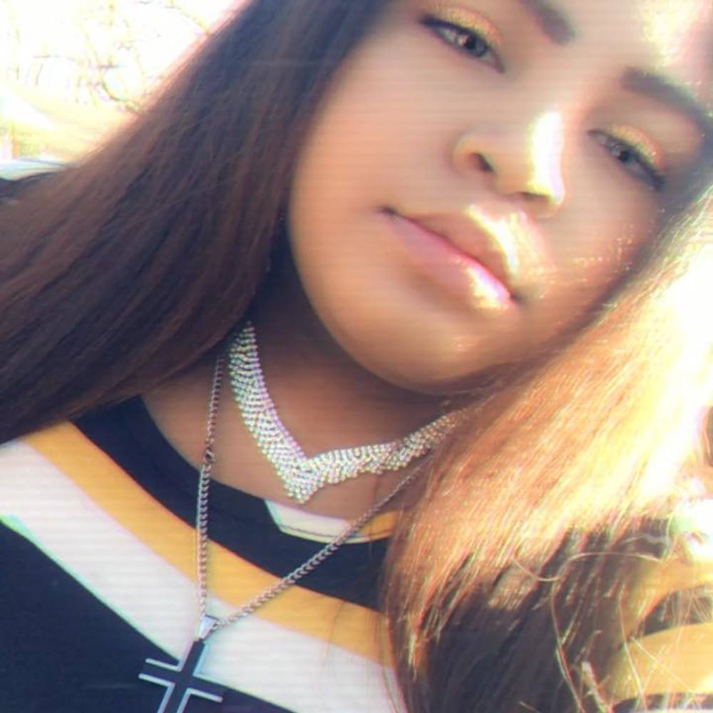 Meet your Posher, Monique